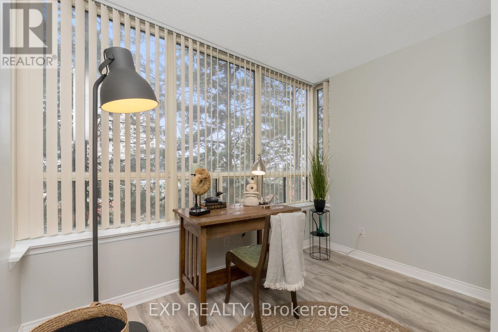 214 - 7 Bishop Avenue, Toronto, Ontario  M2M 4J4 - Photo 6 - C12079286