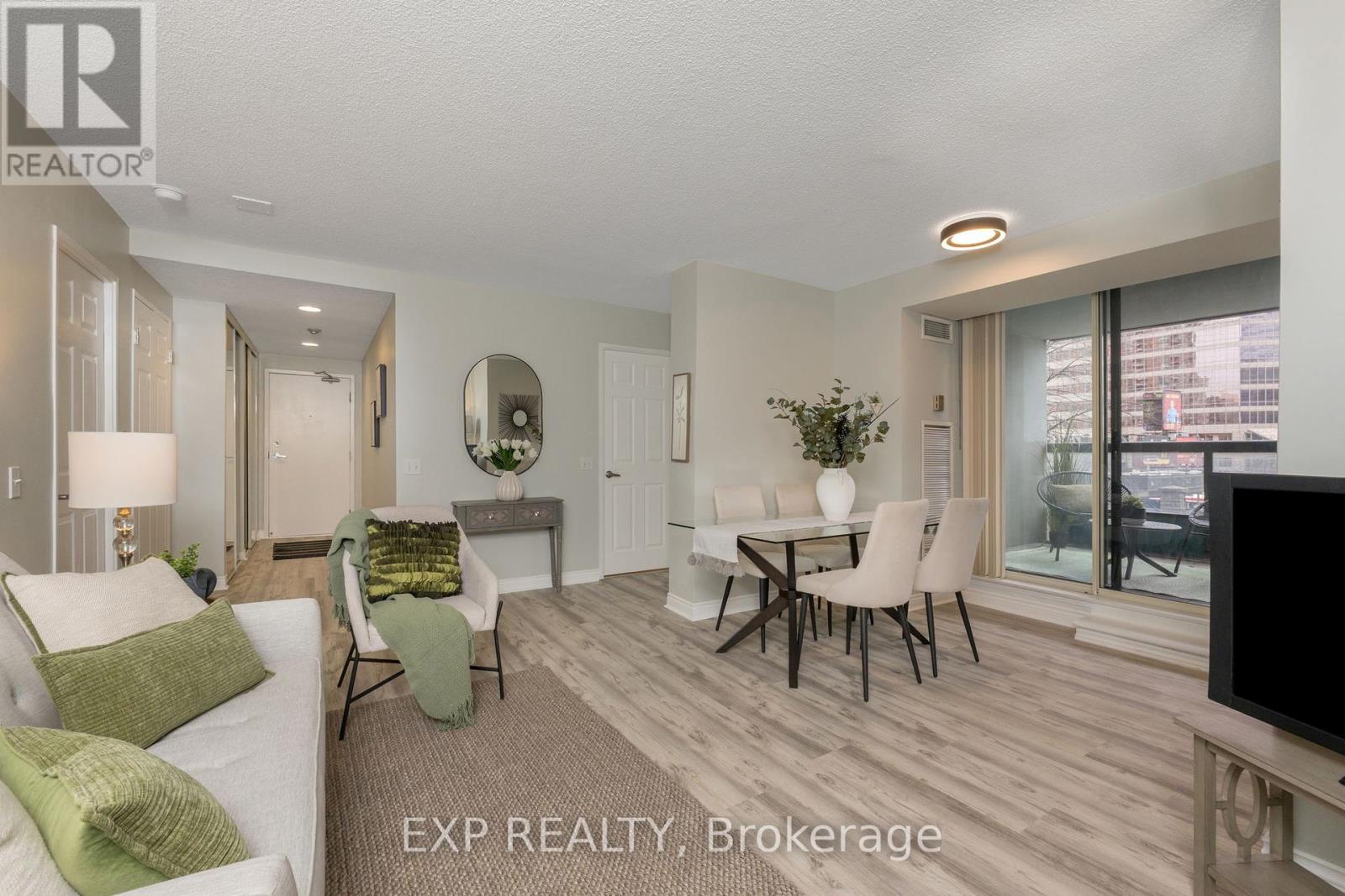 214 - 7 Bishop Avenue, Toronto, Ontario  M2M 4J4 - Photo 8 - C12079286