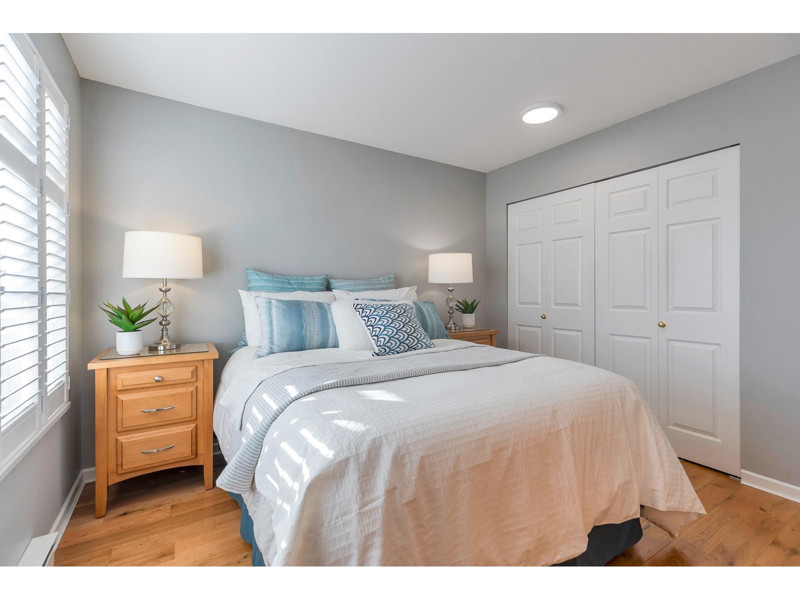 211 15185 22 Avenue, Surrey, British Columbia  V4A 9T4 - Photo 18 - R2989600