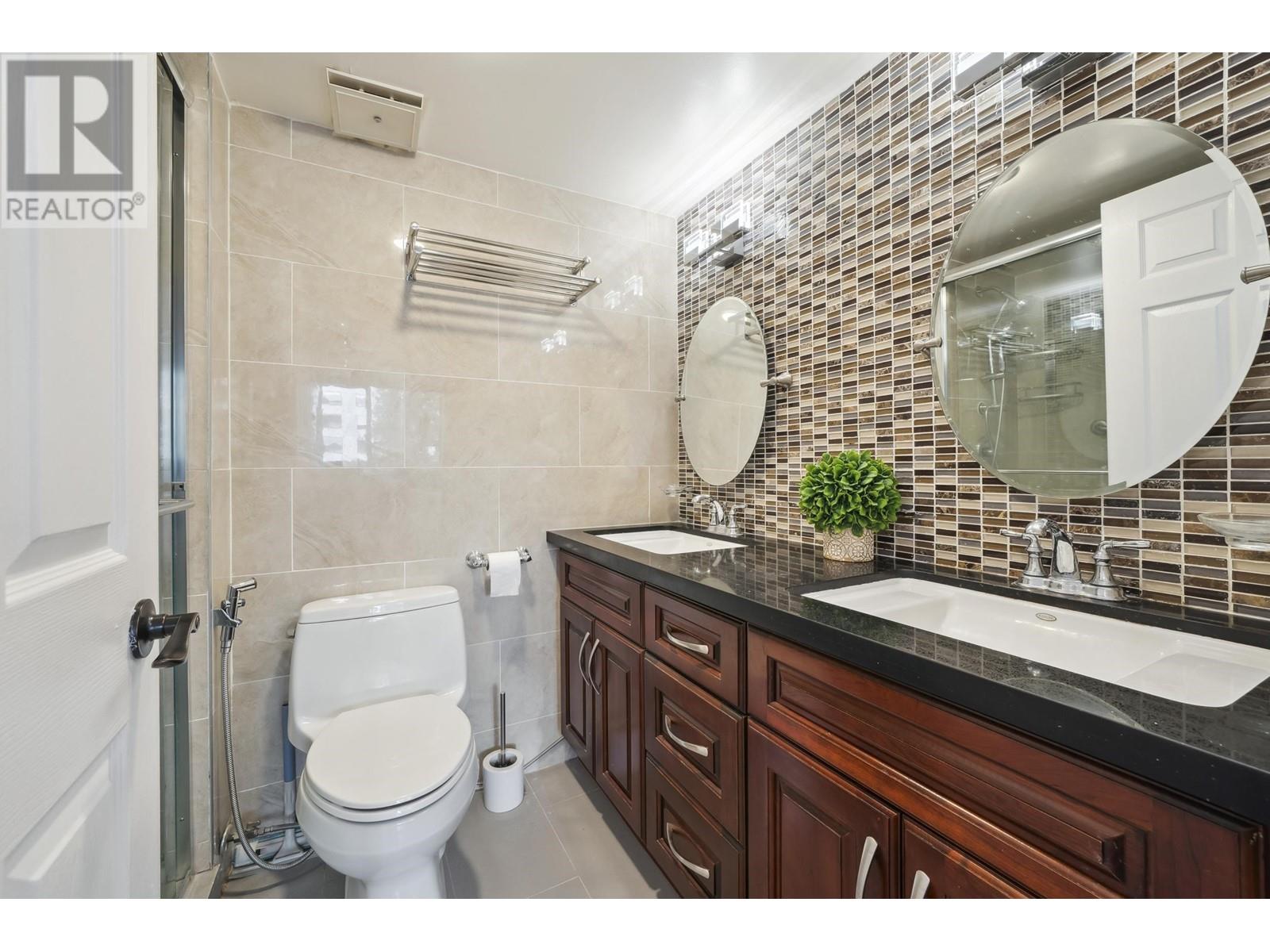 602 2090 Argyle Avenue, West Vancouver, British Columbia  V7V 4R4 - Photo 14 - R2987375