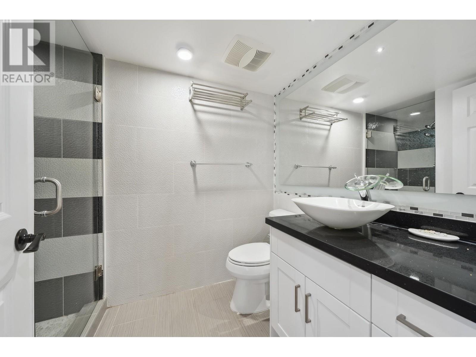 602 2090 Argyle Avenue, West Vancouver, British Columbia  V7V 4R4 - Photo 15 - R2987375