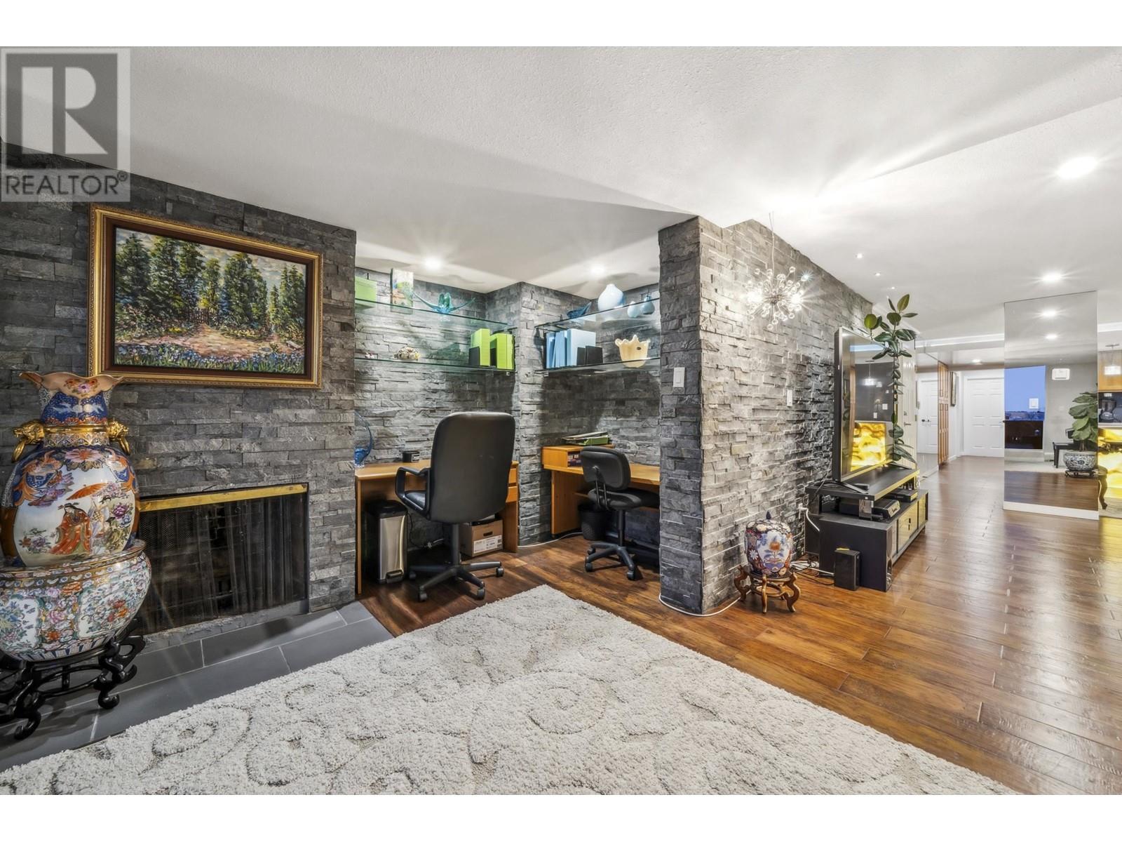 602 2090 Argyle Avenue, West Vancouver, British Columbia  V7V 4R4 - Photo 6 - R2987375