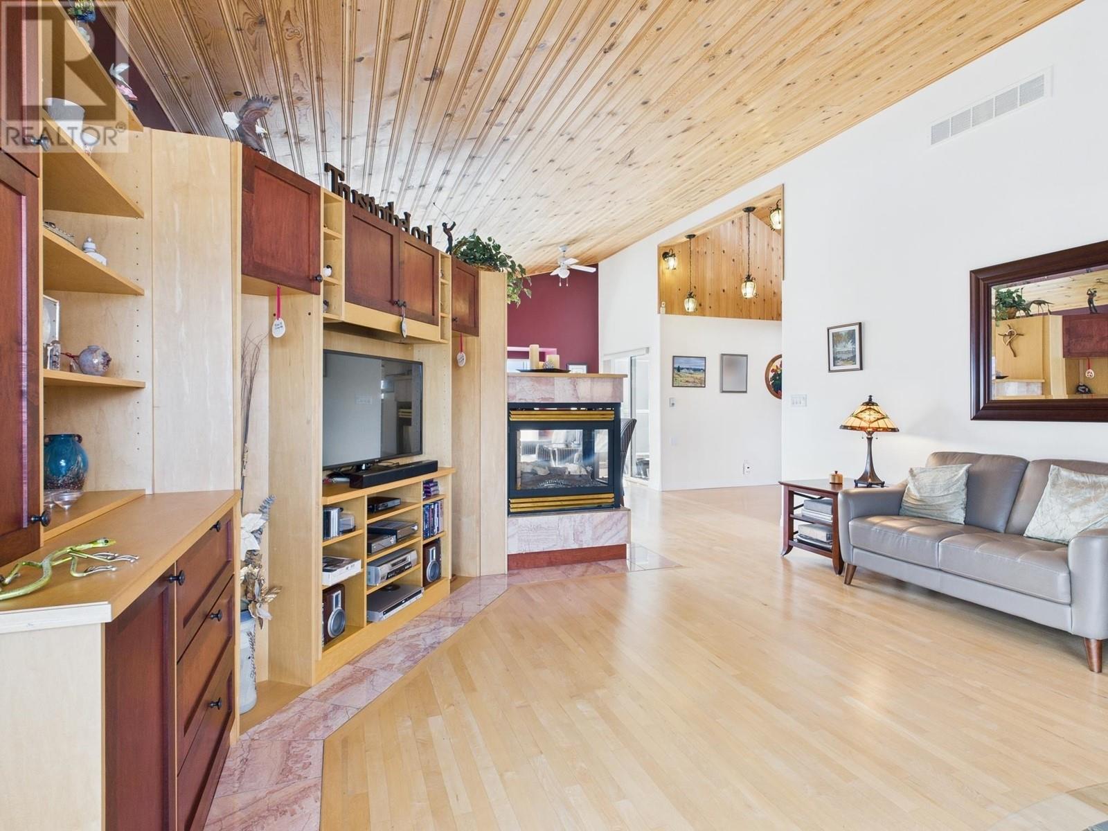 4007 Lobelia Drive, Osoyoos, British Columbia  V0H 1V1 - Photo 10 - 10341286