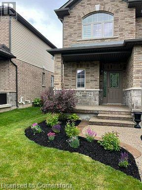 Property at 72 GARINGER Crescent image 5