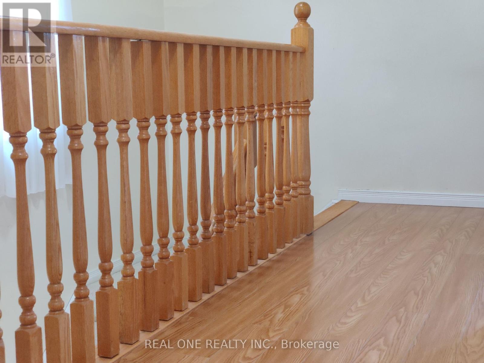 45 Devonwood Drive, Markham, Ontario  L6C 3A7 - Photo 9 - N12079321