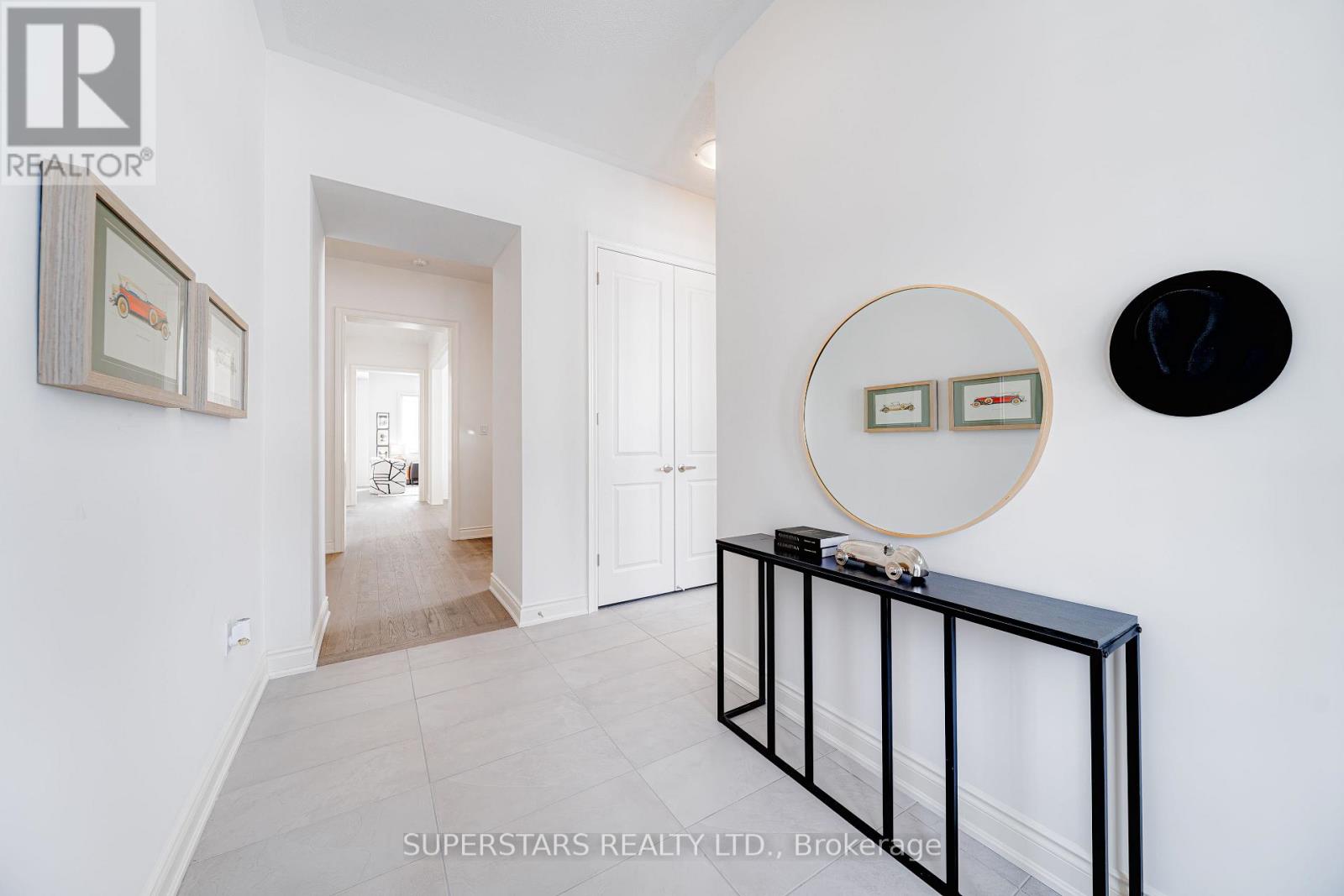 87 Current Drive, Richmond Hill, Ontario  L4S 0M7 - Photo 2 - N12079325