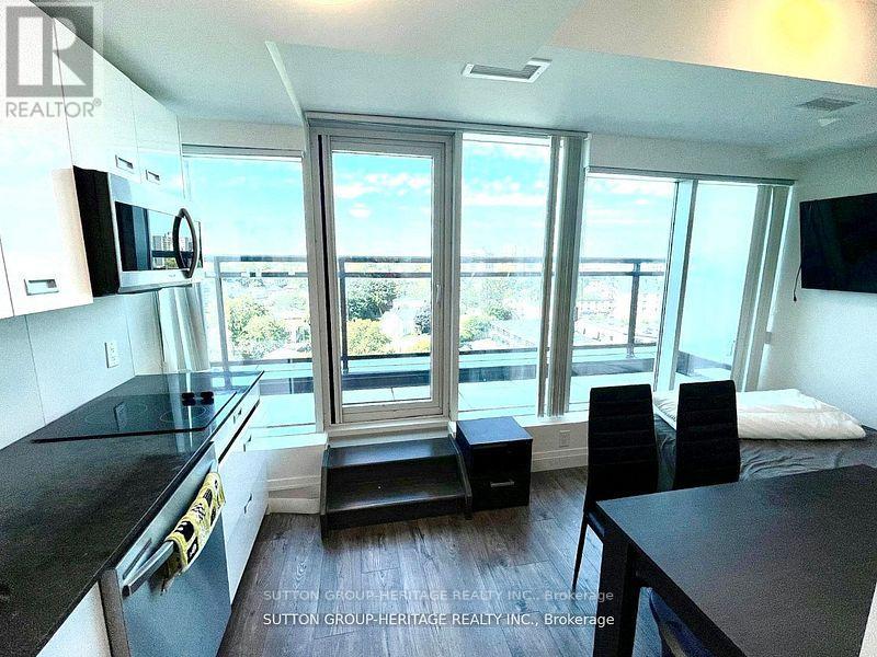 Property at 929 - 652 PRINCESS STREET image 3