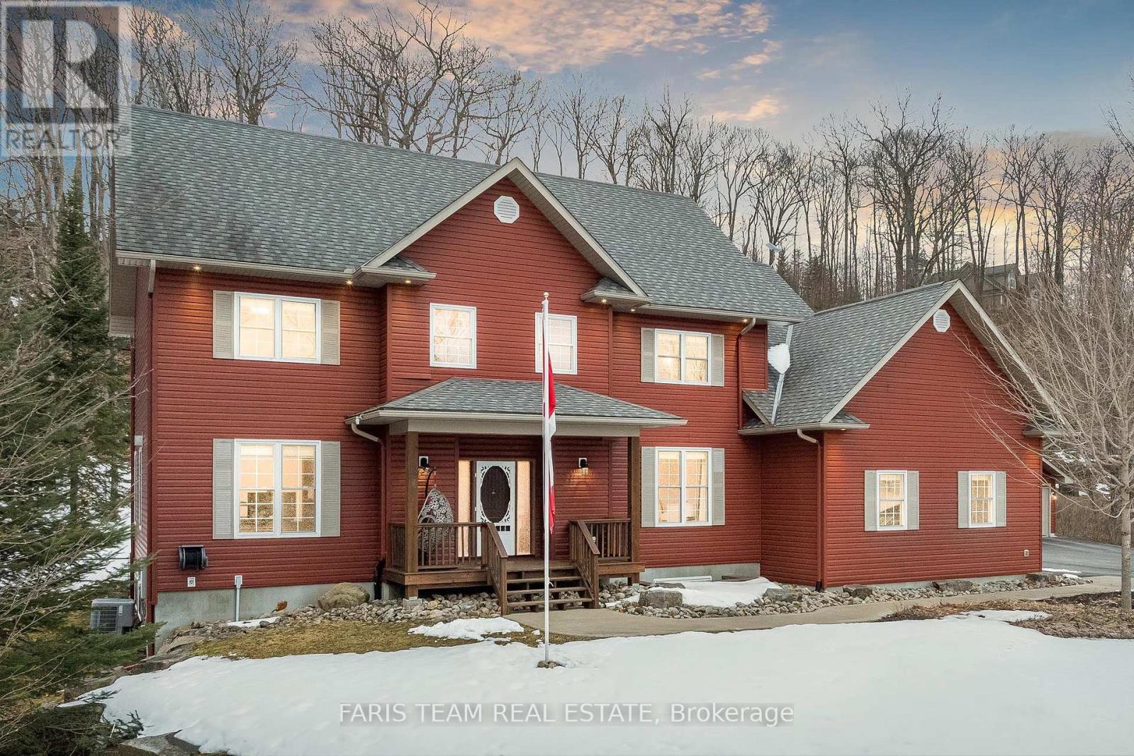 156 DEERFOOT TRAIL, Huntsville, Ontario