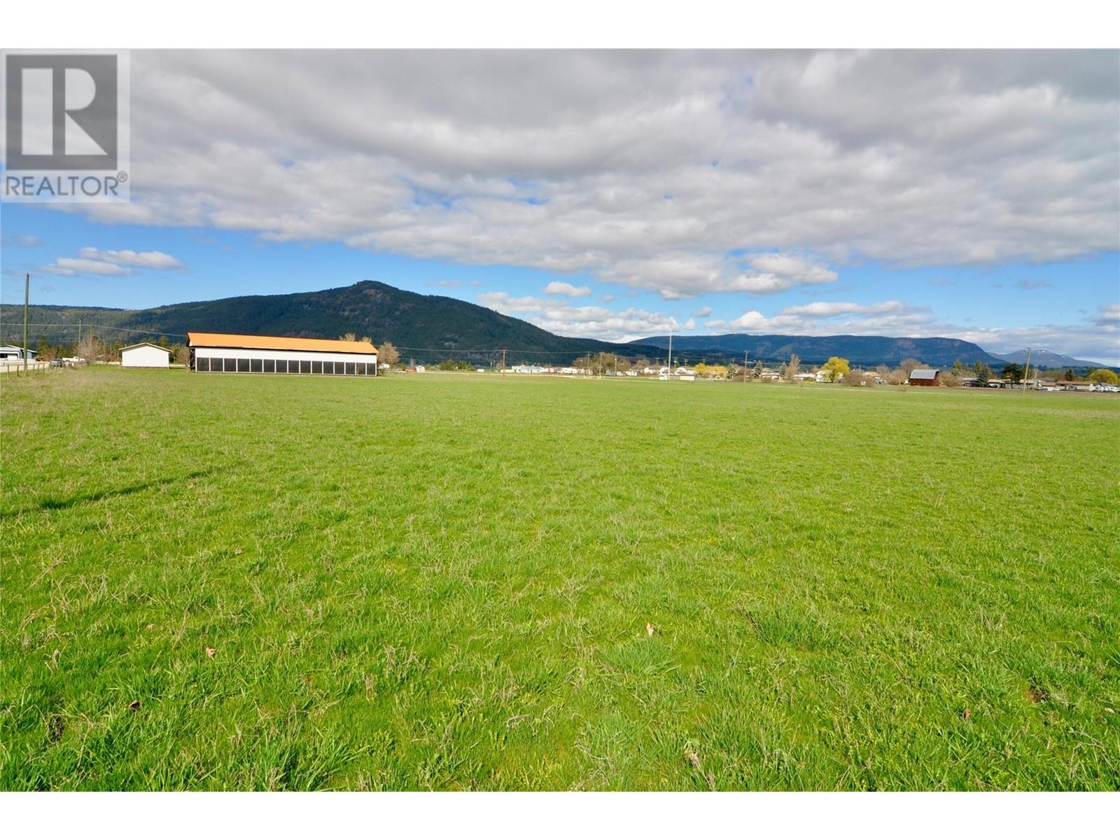 2110 Pleasant Valley Road, spallumcheen, British Columbia