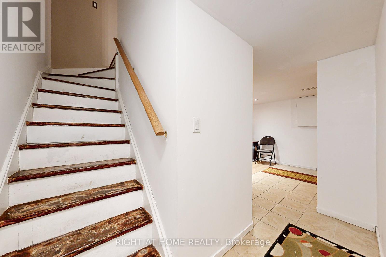 272 Aberdeen Avenue, Vaughan, Ontario  L4L 3H3 - Photo 26 - N12079371