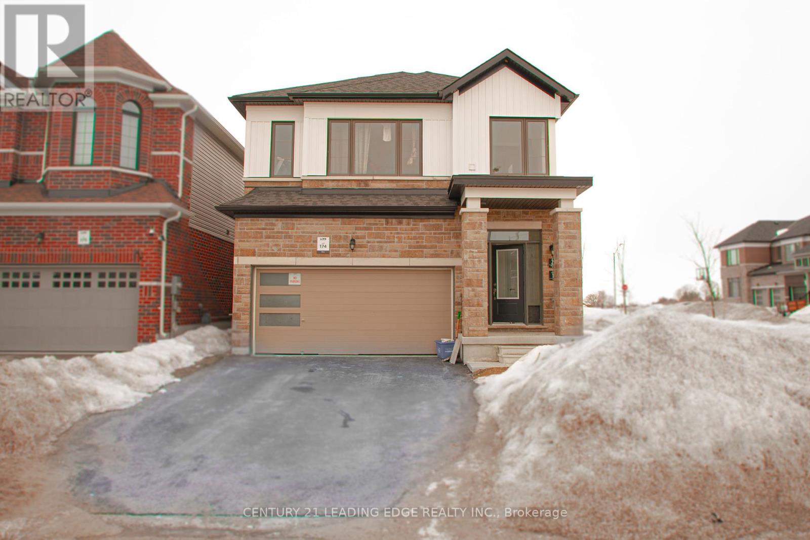 Property at 2 LUDLOW DRIVE E image 1