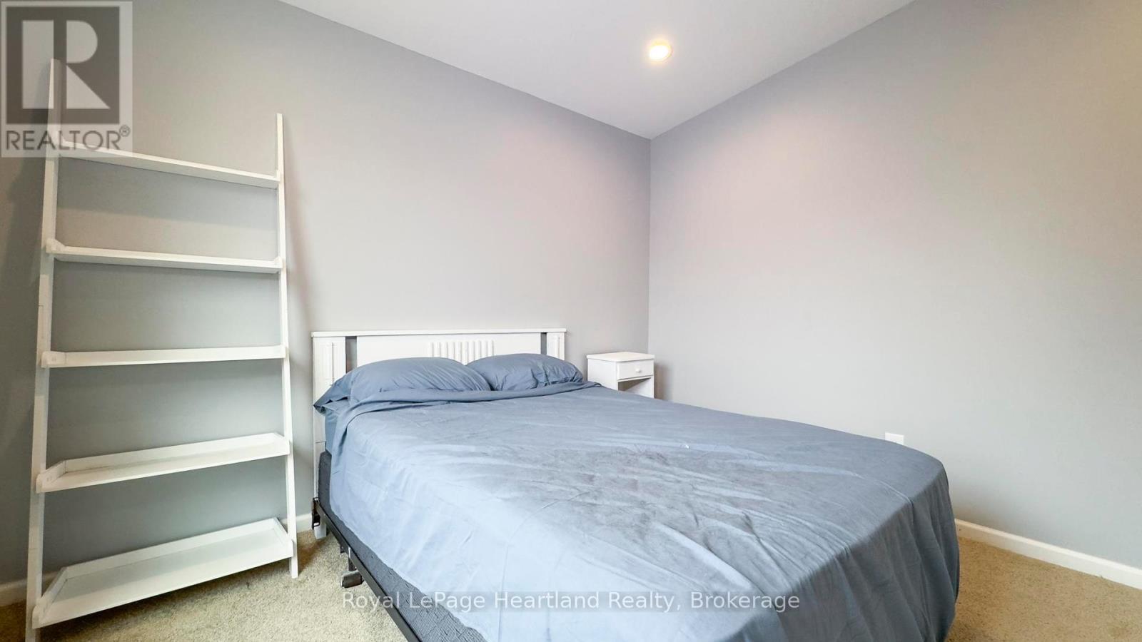 570 Hamilton Street, Huron-Kinloss, Ontario  N0G 2H0 - Photo 33 - X12034045