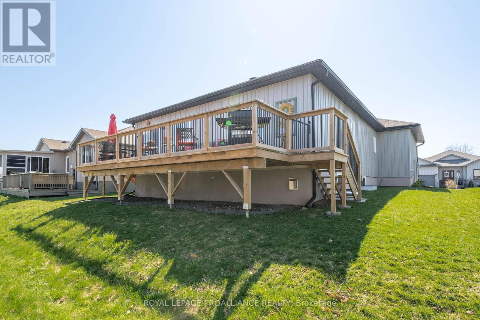 12 Dorchester Drive, Prince Edward County (Wellington Ward), Ontario  K0K 3L0 - Photo 37 - X12079399