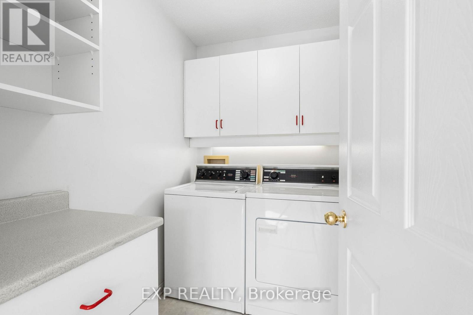 1 Heather Glen Court, Ottawa, Ontario  K2S 1L4 - Photo 20 - X12079401