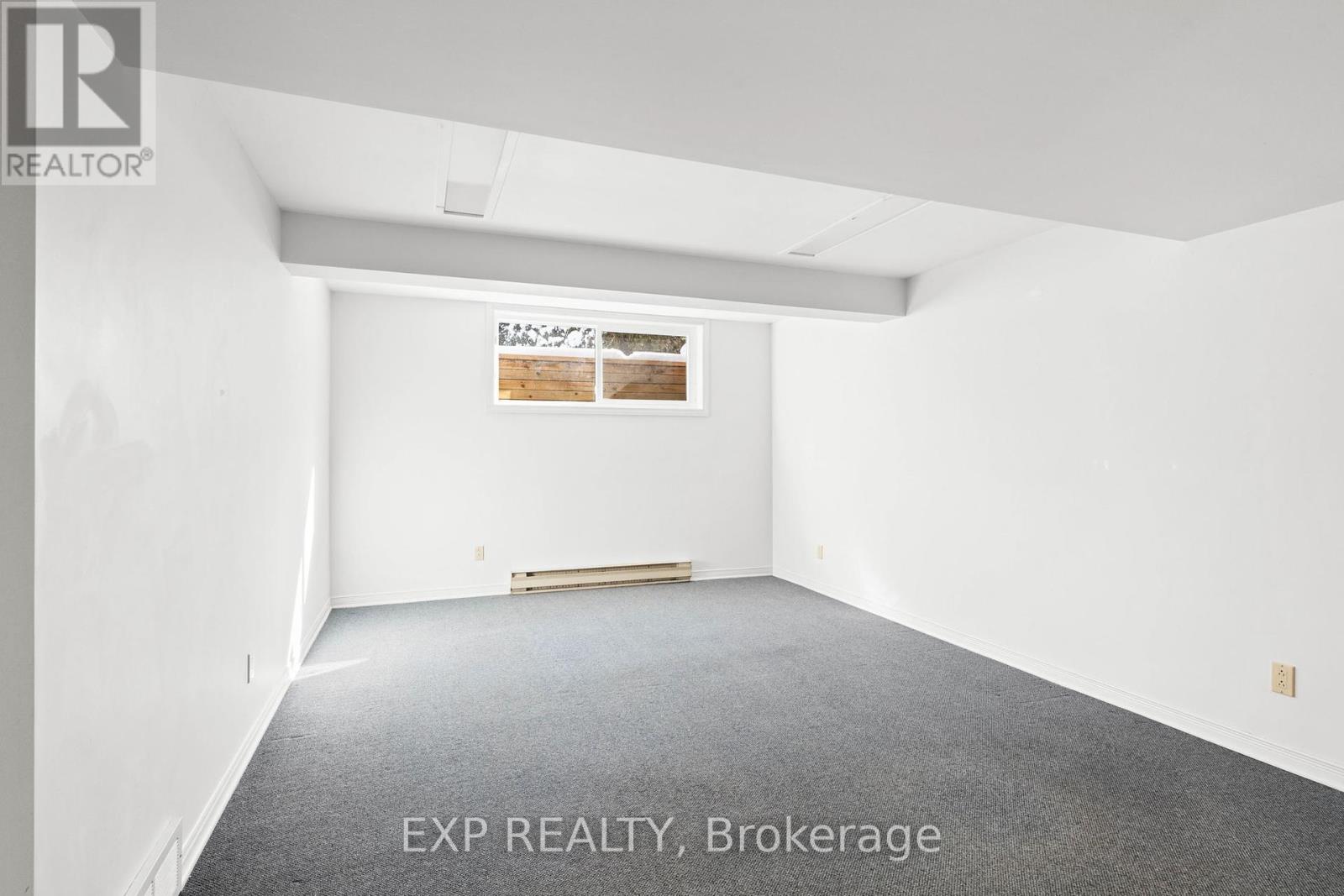 1 Heather Glen Court, Ottawa, Ontario  K2S 1L4 - Photo 33 - X12079401