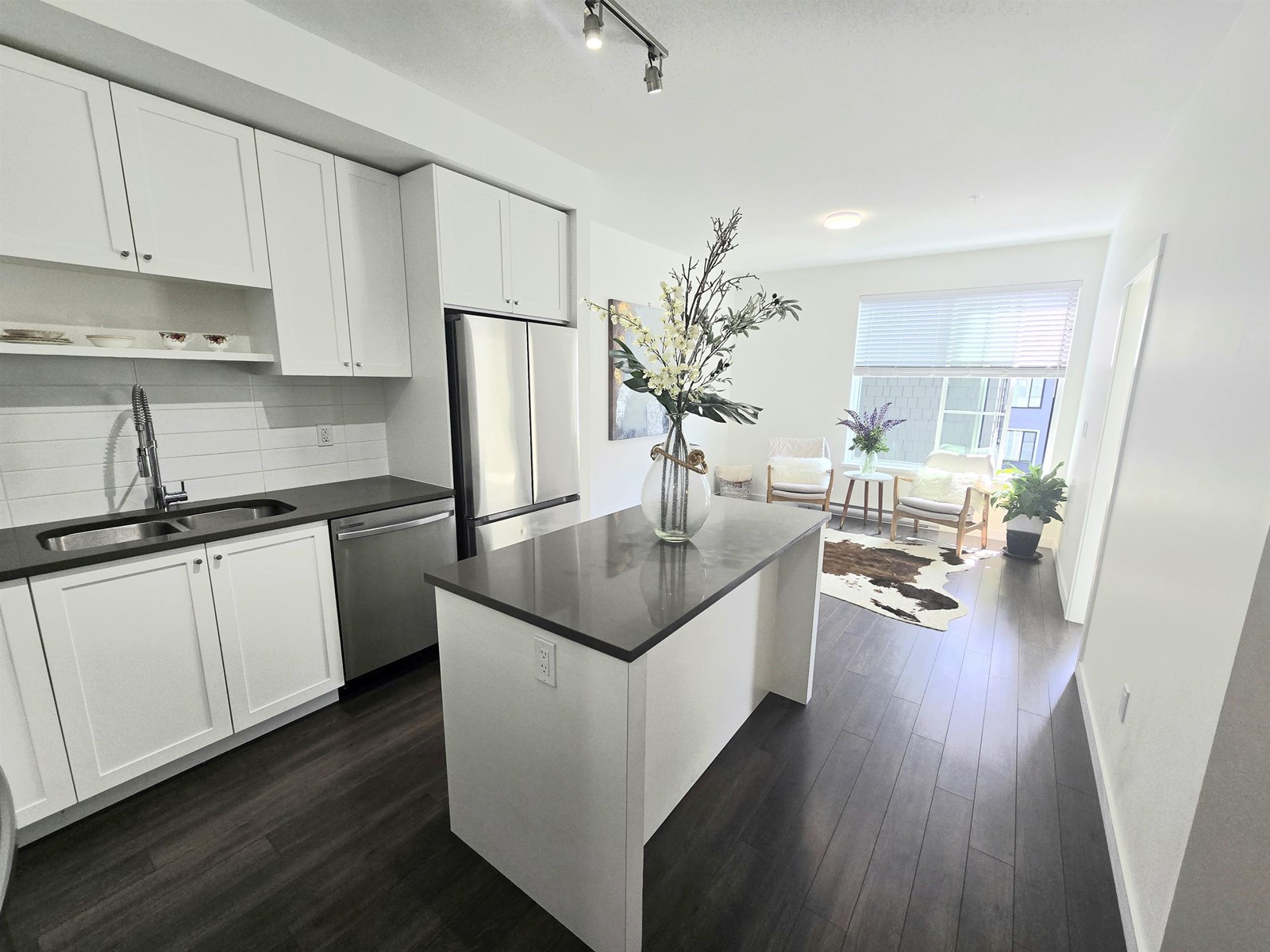 317 15825 85 Avenue, Surrey, British Columbia  V4N 6W9 - Photo 7 - R2986115