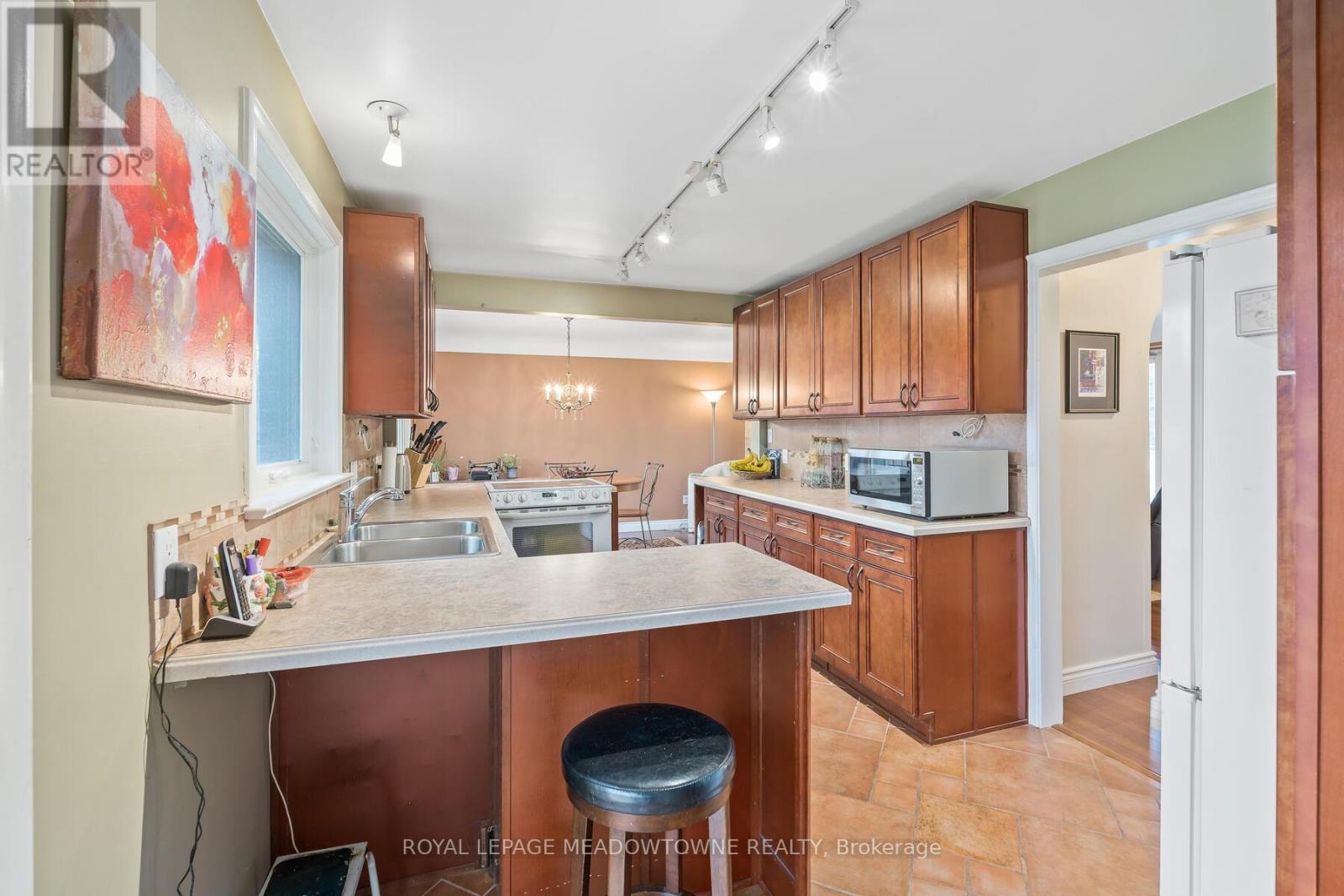 11317 Regional Road 25, Halton Hills, Ontario  L7J 2M1 - Photo 11 - W12079403