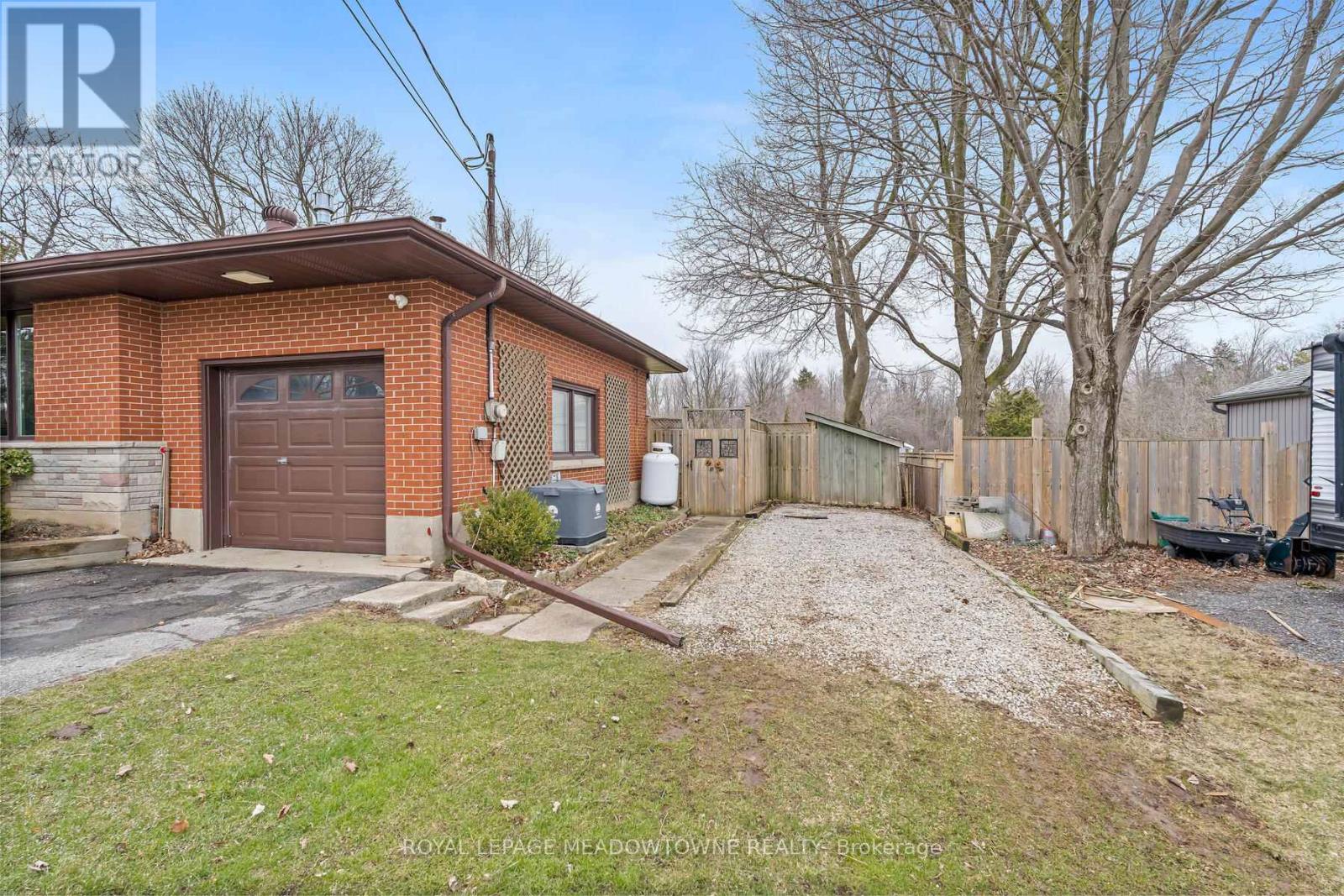 11317 Regional Road 25, Halton Hills, Ontario  L7J 2M1 - Photo 28 - W12079403