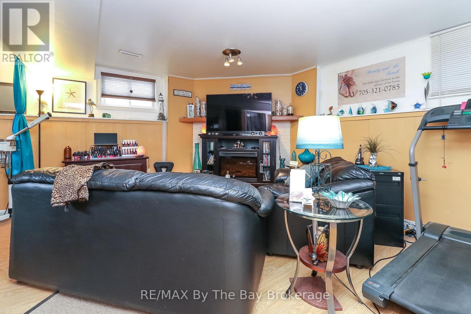 94 Leo Boulevard, Wasaga Beach, Ontario  L9Z 1C5 - Photo 19 - S11951829