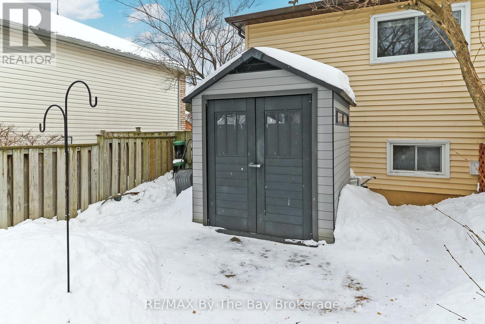 94 Leo Boulevard, Wasaga Beach, Ontario  L9Z 1C5 - Photo 23 - S11951829