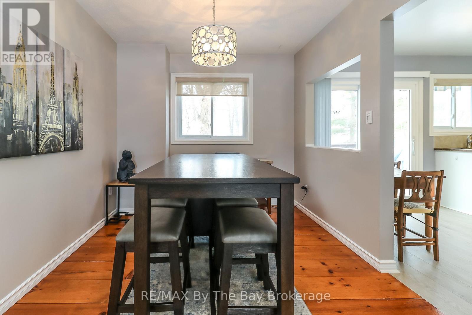 94 Leo Boulevard, Wasaga Beach, Ontario  L9Z 1C5 - Photo 8 - S11951829