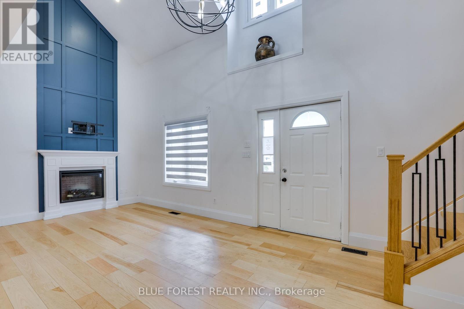 Property at 133 OLDHAM STREET image 5