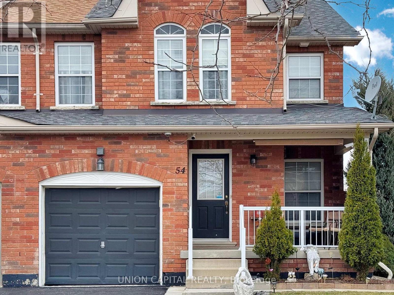 Property at 54 BUCHANAN DRIVE image 1
