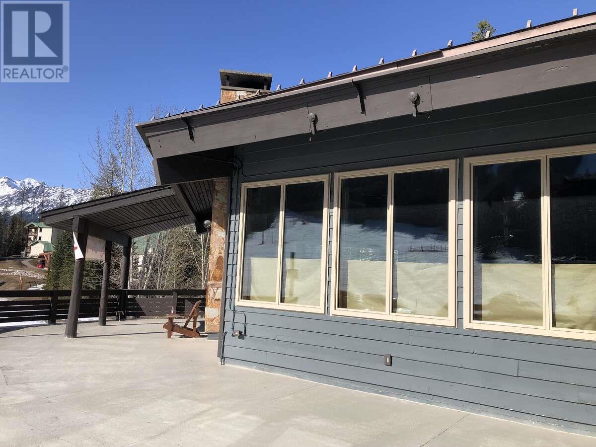 5369 Ski Hill Road Unit# 1, Fernie, British Columbia  V0B 1M6 - Photo 3 - 10328453