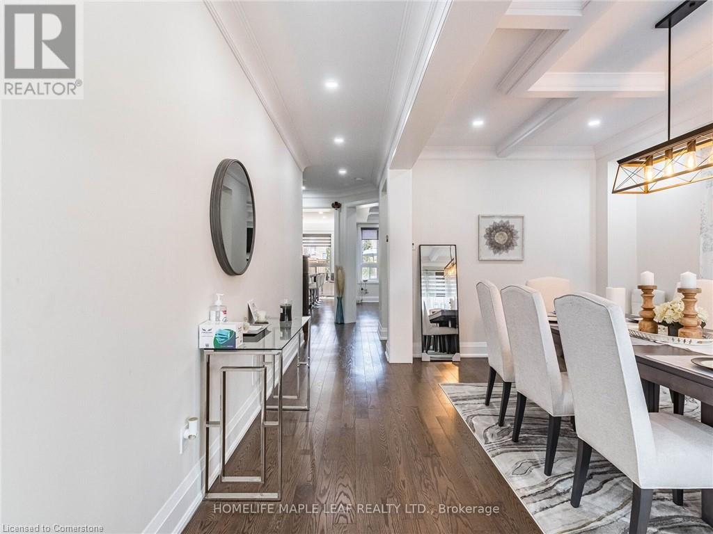 Property at 47 HAWKE Crescent image 4