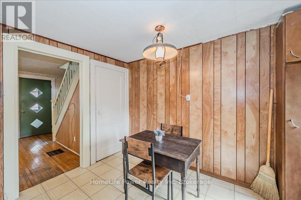 136 Oxford Street S, Guelph, Ontario  N1H 2M7 - Photo 18 - X12079460