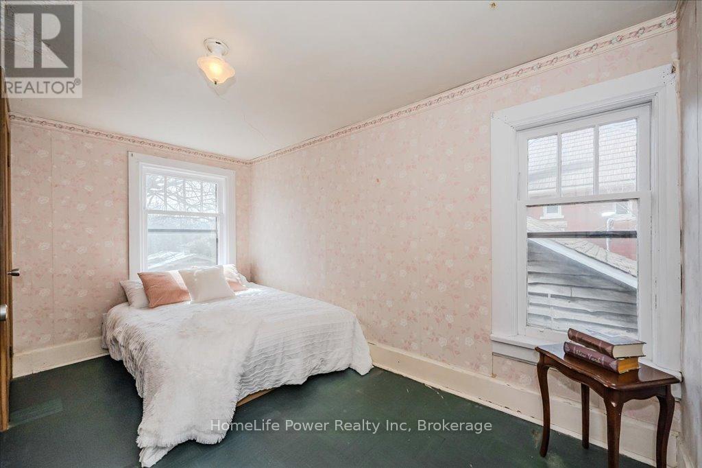 136 Oxford Street S, Guelph, Ontario  N1H 2M7 - Photo 20 - X12079460