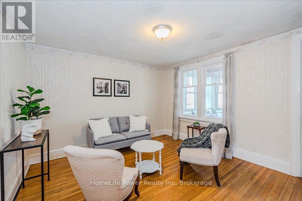 136 Oxford Street S, Guelph, Ontario  N1H 2M7 - Photo 9 - X12079460