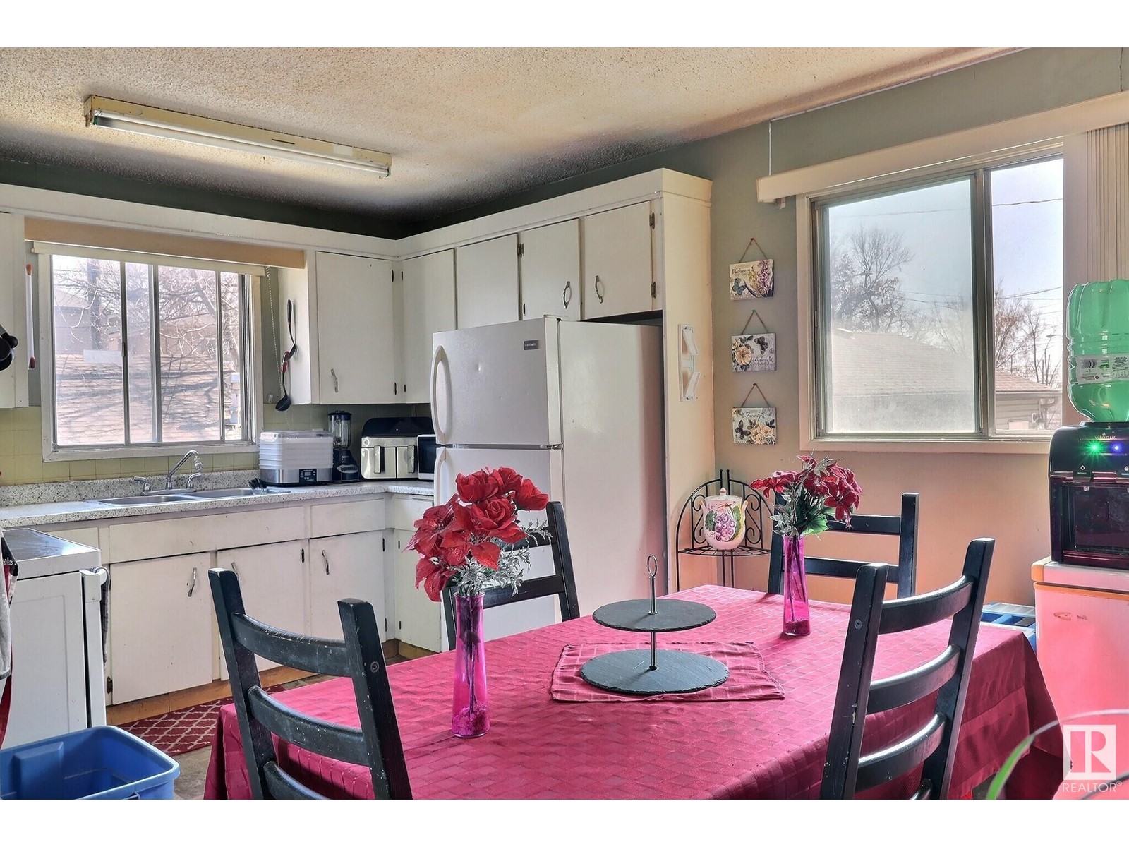 Property at 12315 128 AV NW image 3