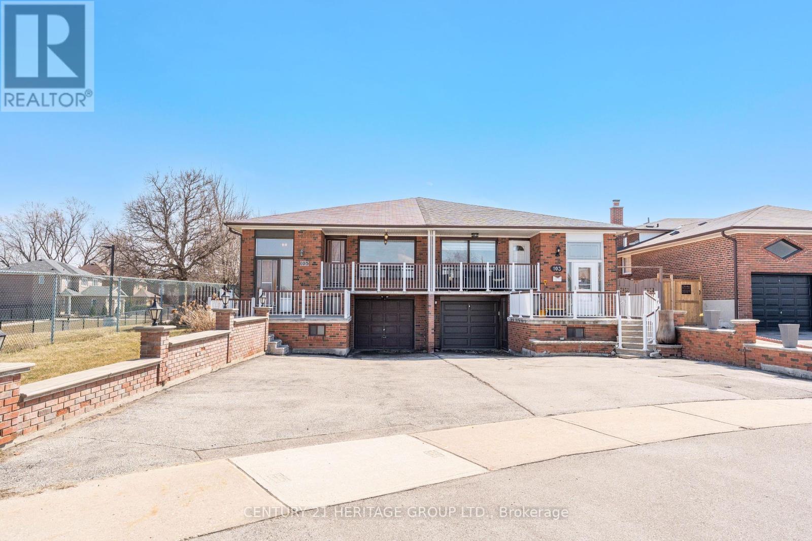 Property at 105 ANDREW PARK image 3