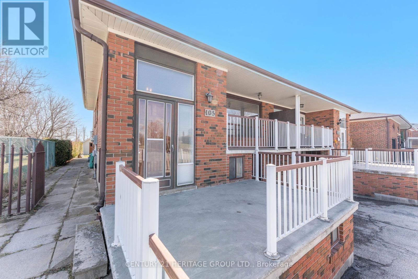 Property at 105 ANDREW PARK image 4