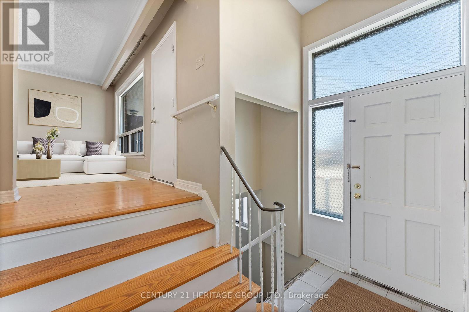 Property at 105 ANDREW PARK image 5