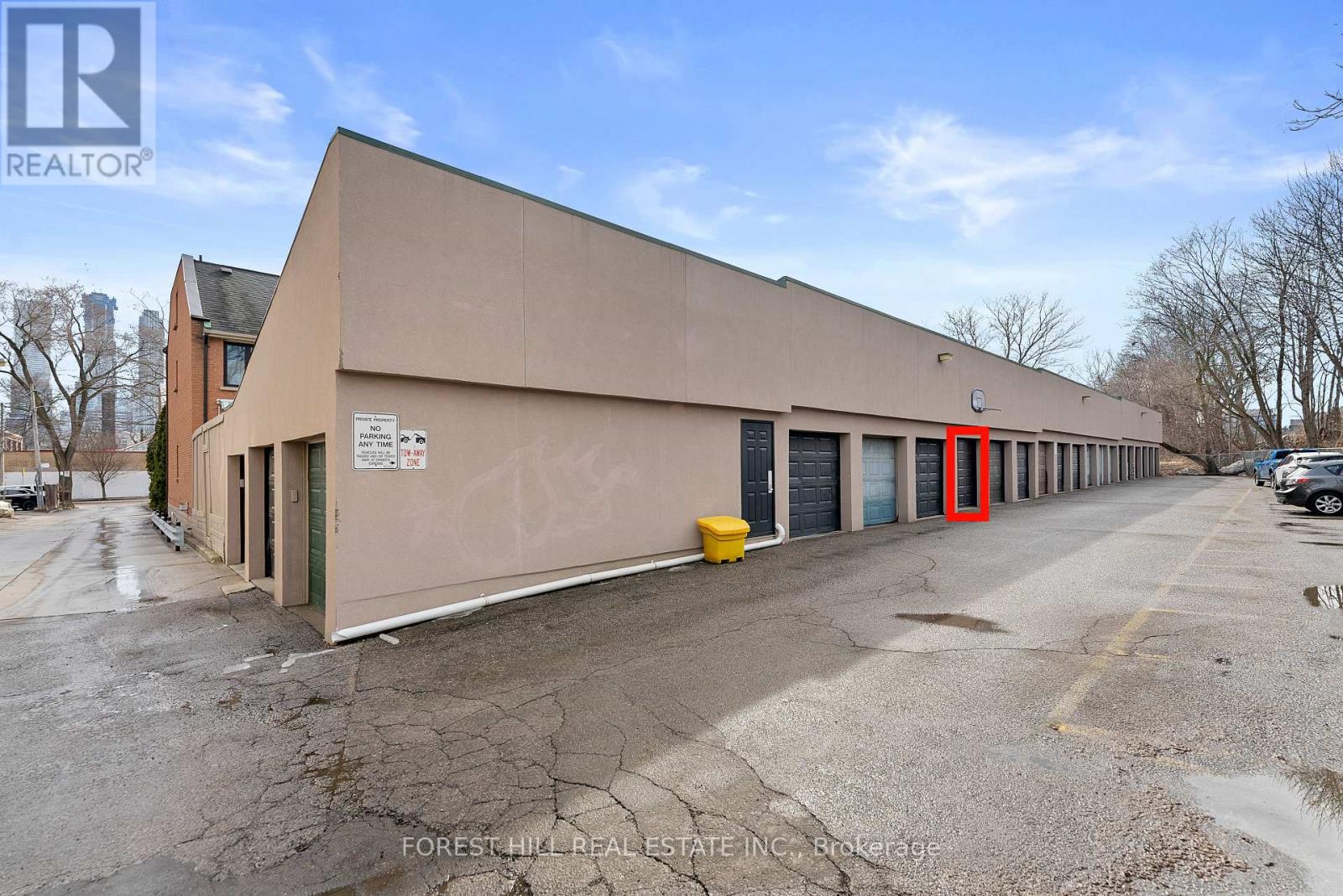 8 ALEX MEWS Toronto (Annex), ON M5R 3T2