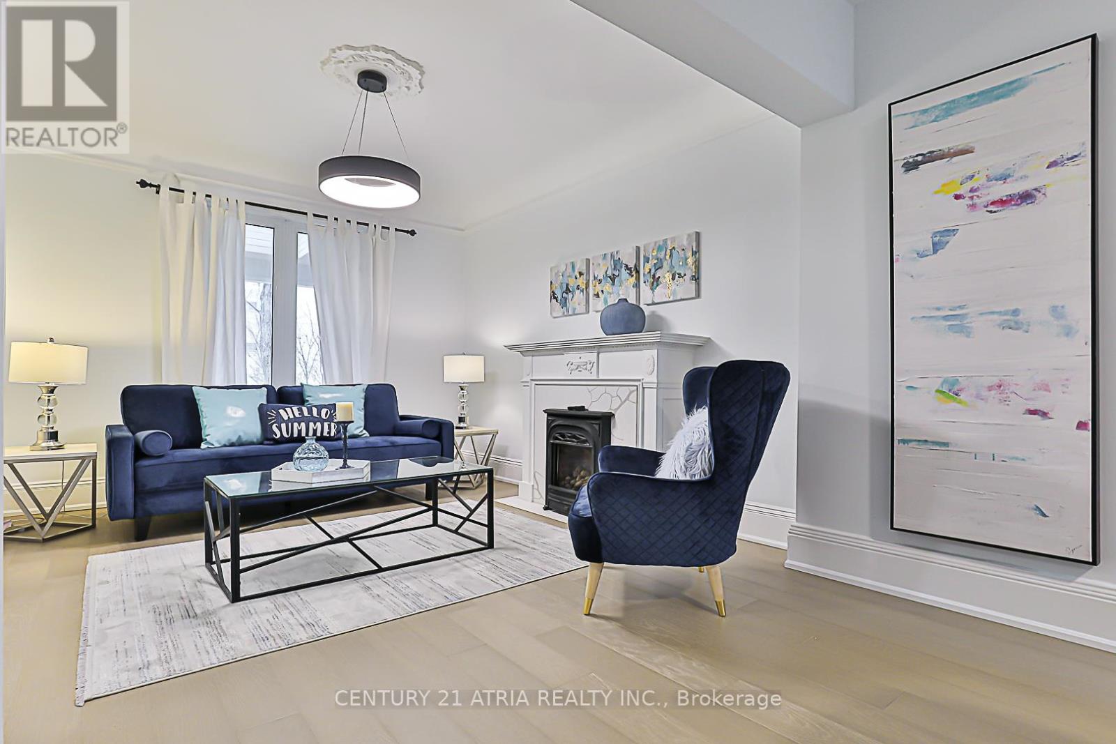 Property at 10 WOLFREY AVENUE image 3