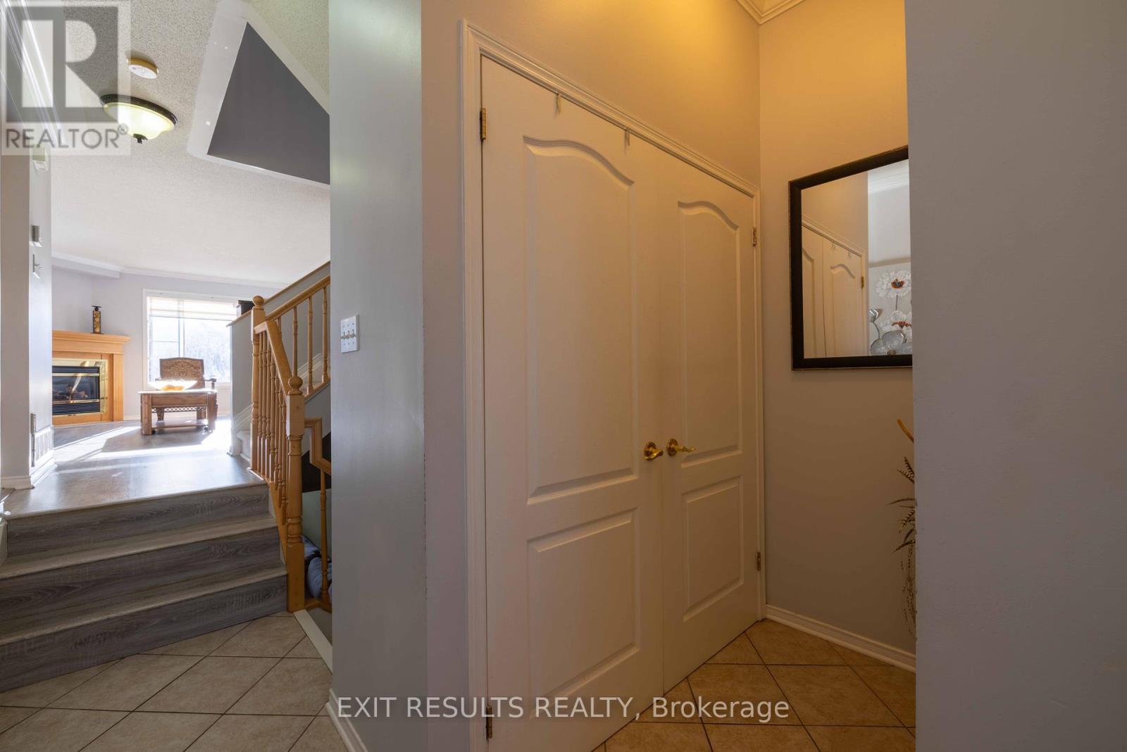 Property at 2056 DORIMA STREET image 4