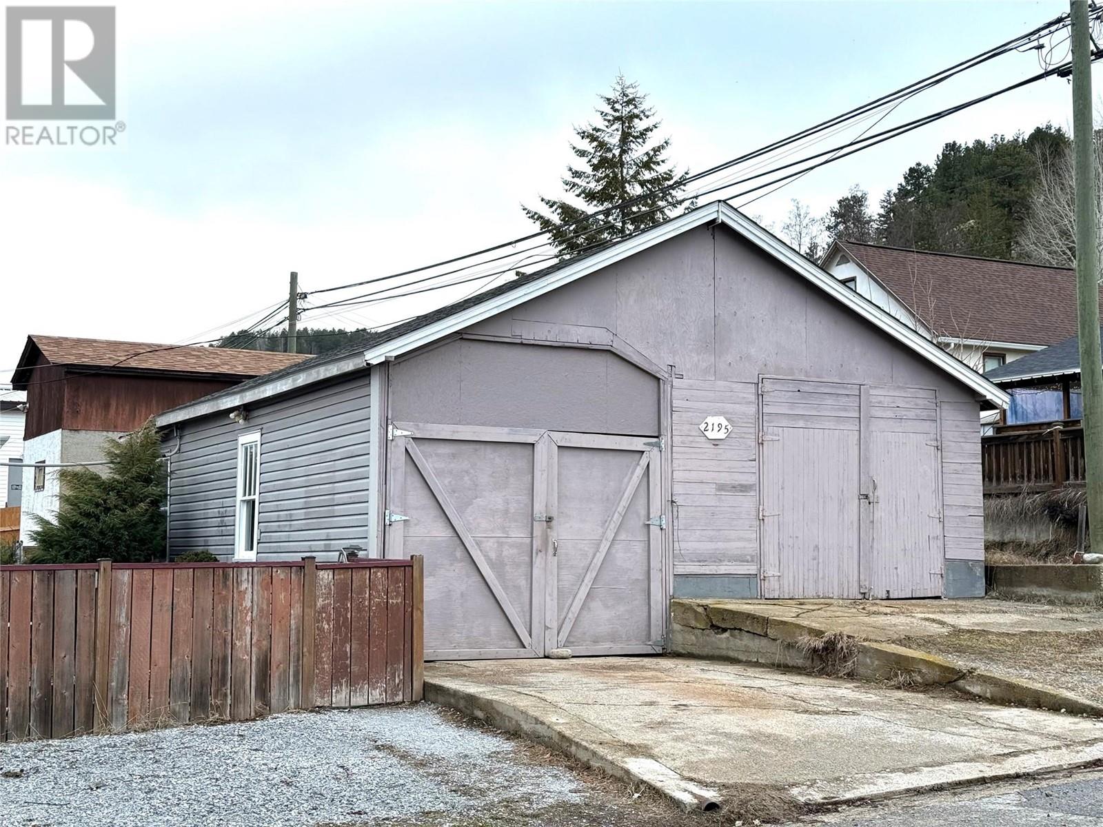 Property at 2195 Seventh Avenue image 2