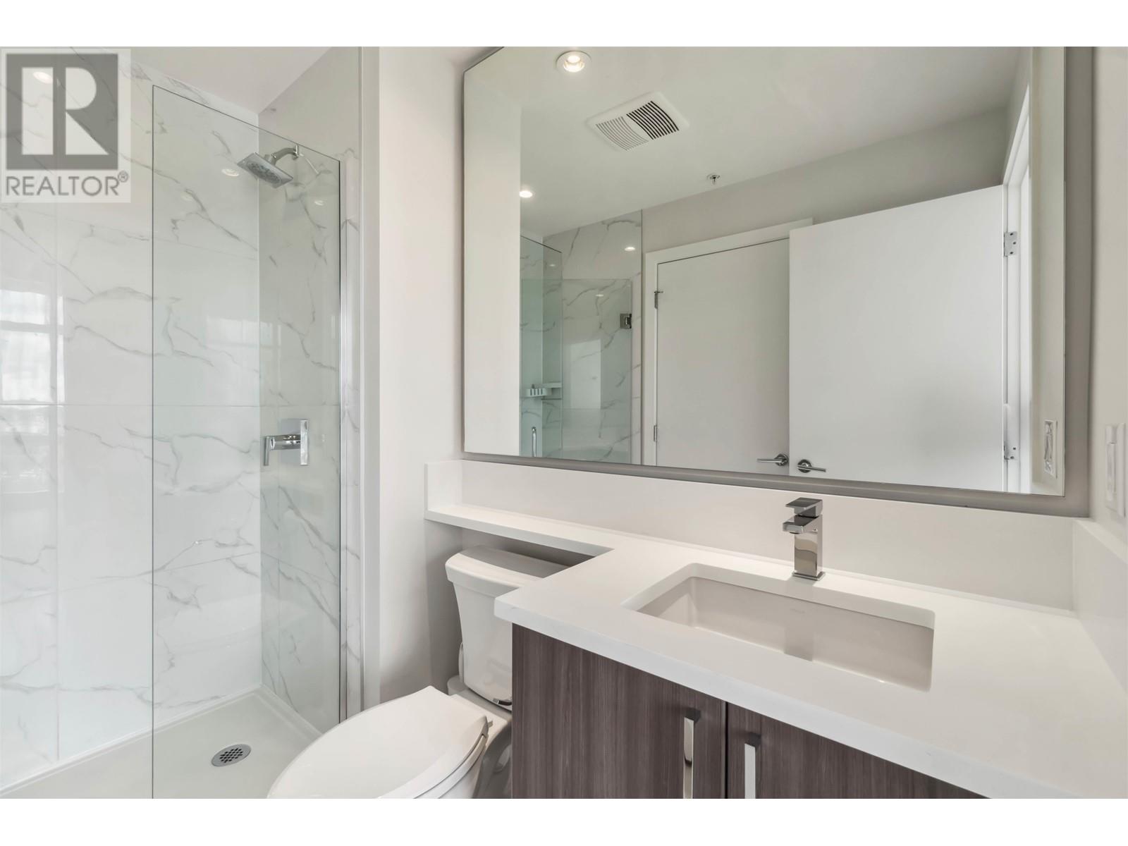 Listing Picture 19 of 40 : 1105 1788 GILMORE AVENUE, Burnaby / 本拿比 - 魯藝地產 Yvonne Lu Group - MLS Medallion Club Member