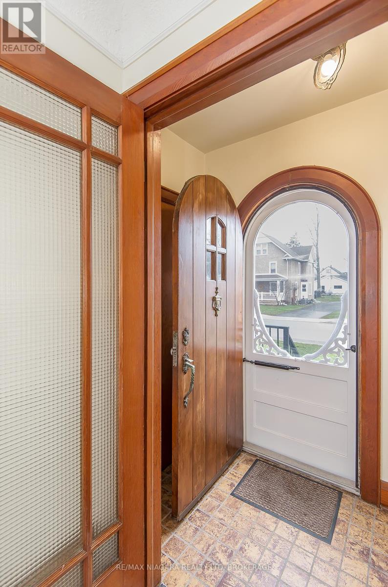 117 Church Street W, Welland, Ontario  L3C 4N8 - Photo 11 - X12079582