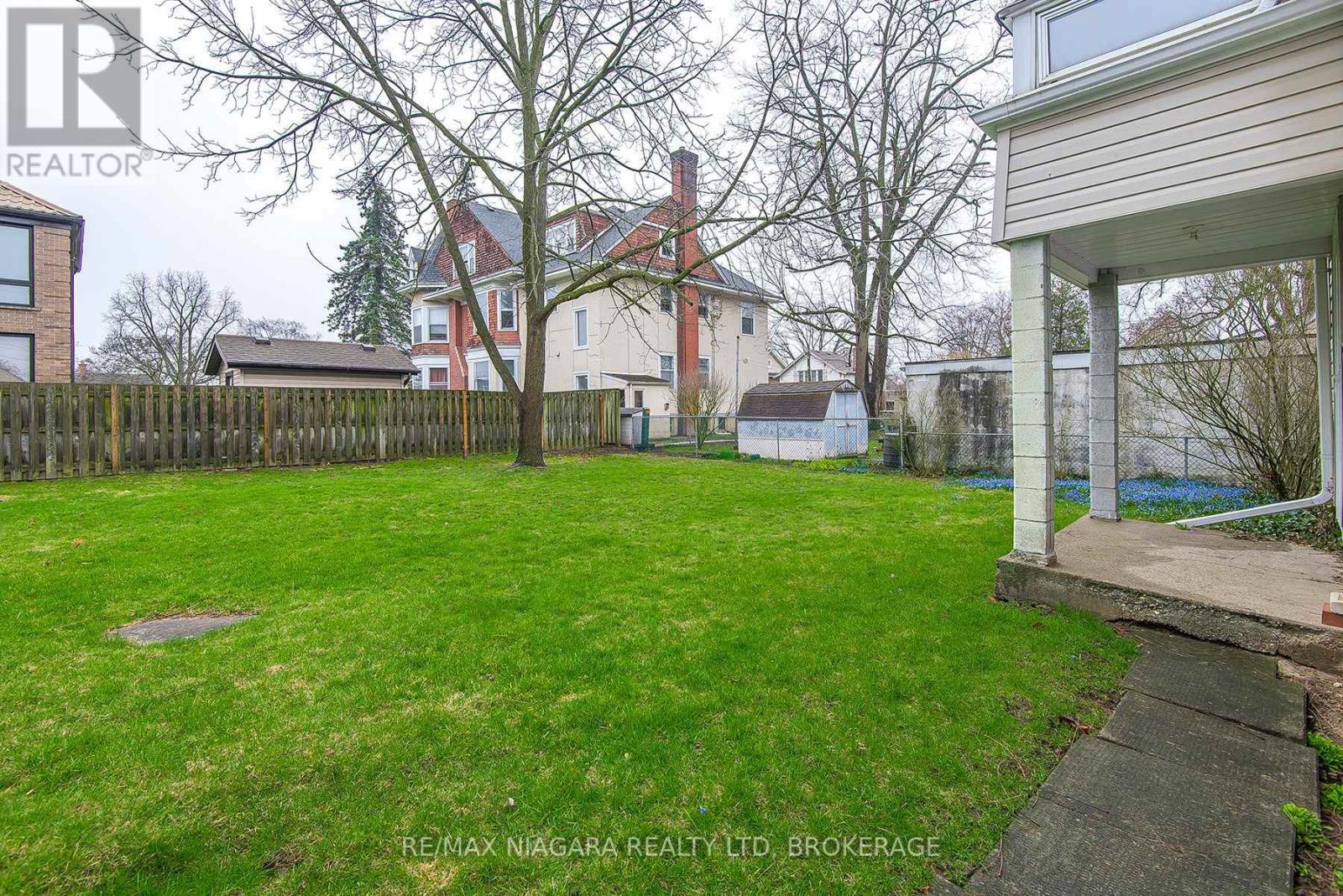 117 Church Street W, Welland, Ontario  L3C 4N8 - Photo 9 - X12079582