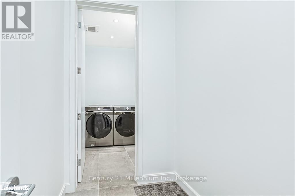 8705 Beachwood  Road, Wasaga Beach, Ontario  L9Z 2G5 - Photo 31 - S12079574