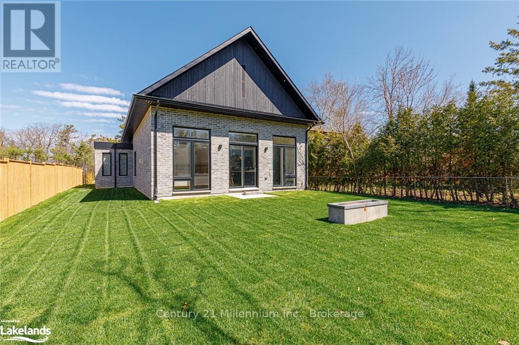8705 Beachwood  Road, Wasaga Beach, Ontario  L9Z 2G5 - Photo 37 - S12079574