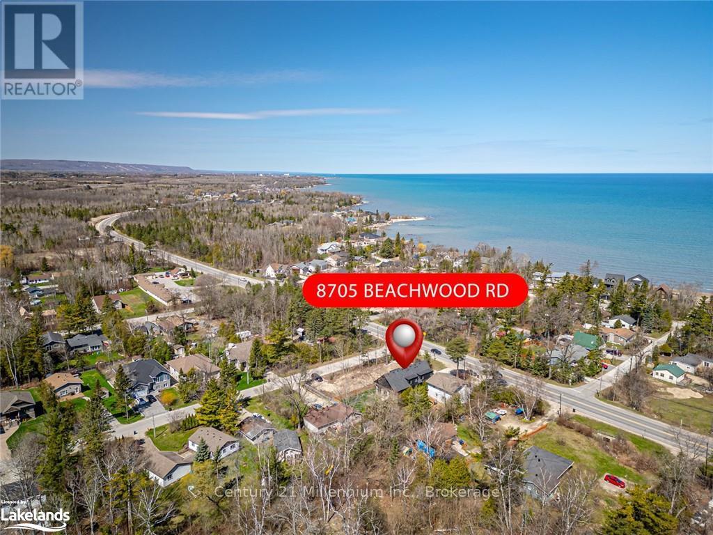 8705 Beachwood  Road, Wasaga Beach, Ontario  L9Z 2G5 - Photo 4 - S12079574