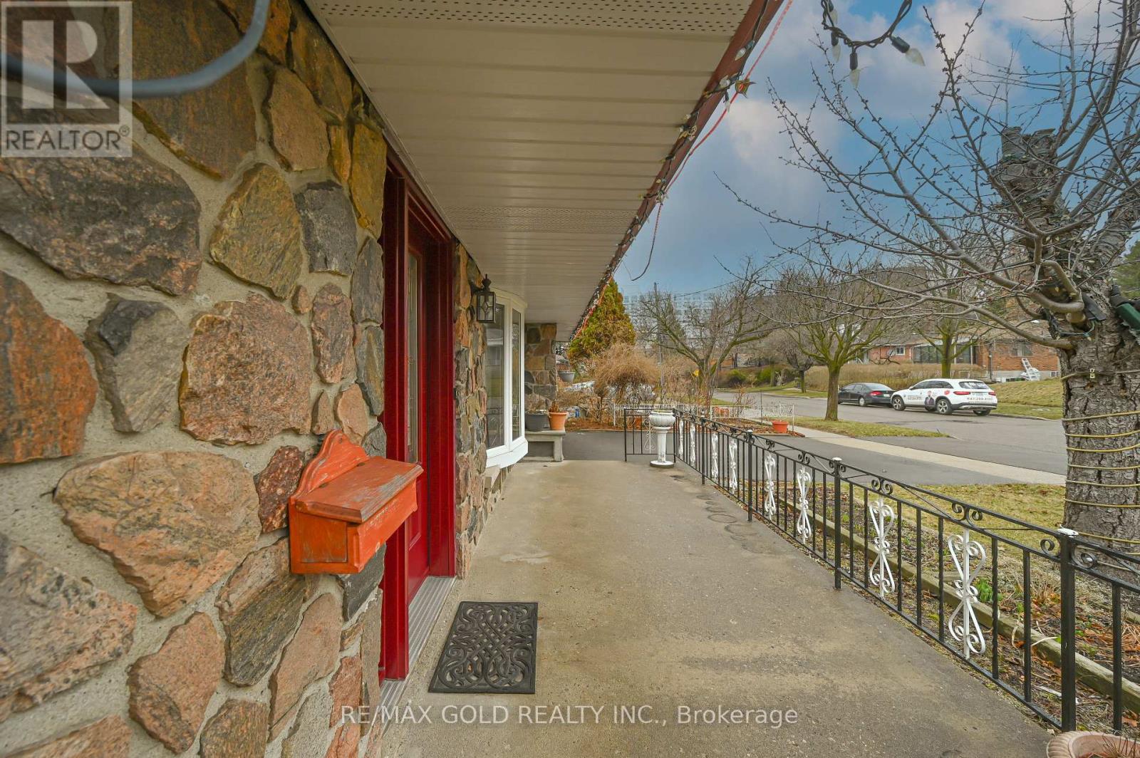 Property at 28 STEVENWOOD ROAD image 3
