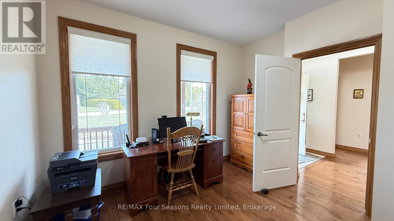 229 S Rankin Street, Saugeen Shores, Ontario  N0H 2L0 - Photo 21 - X12062589