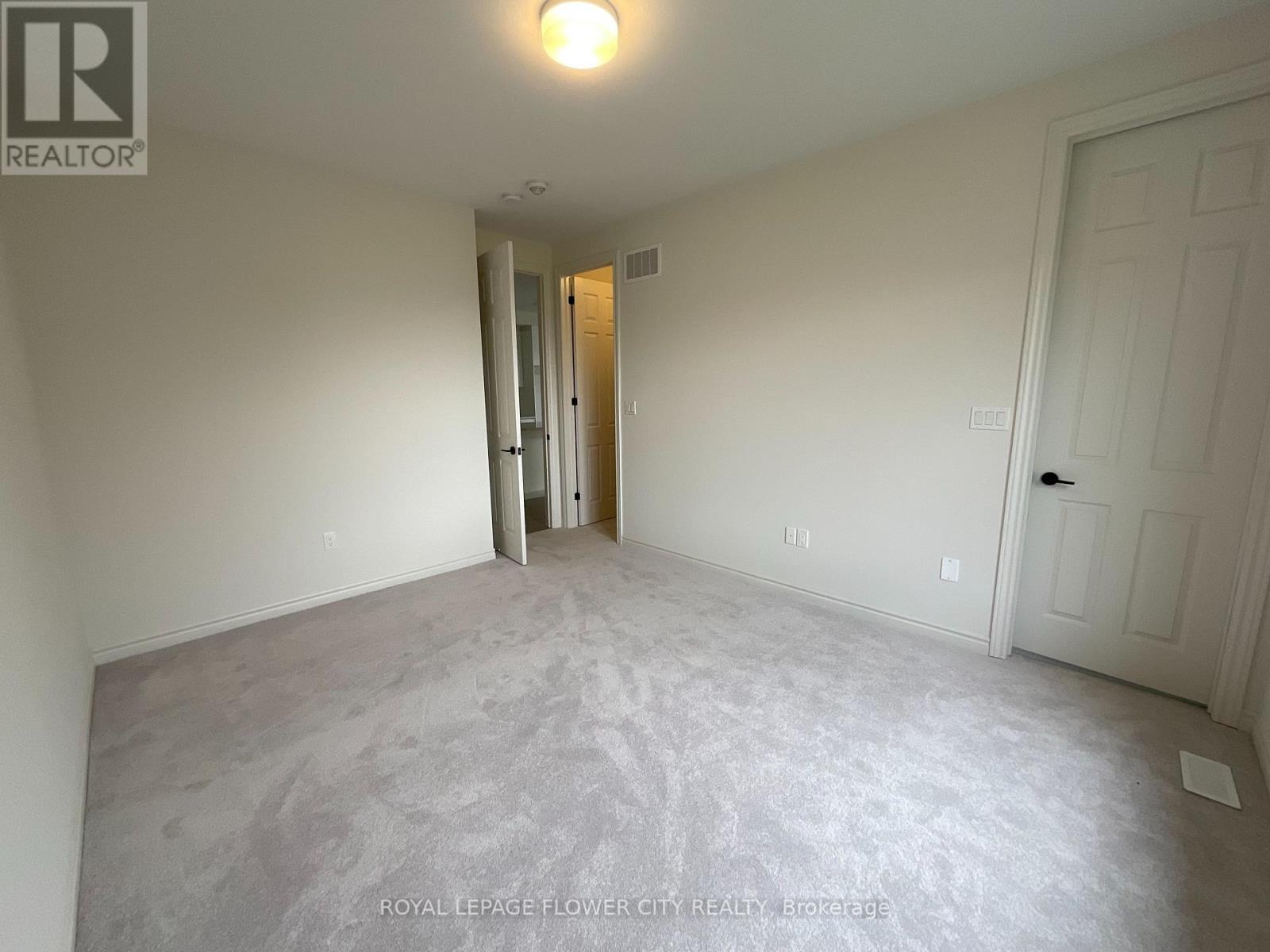 8 Mayapple Street, Adjala-Tosorontio, Ontario  L0G 1W0 - Photo 16 - N12079603