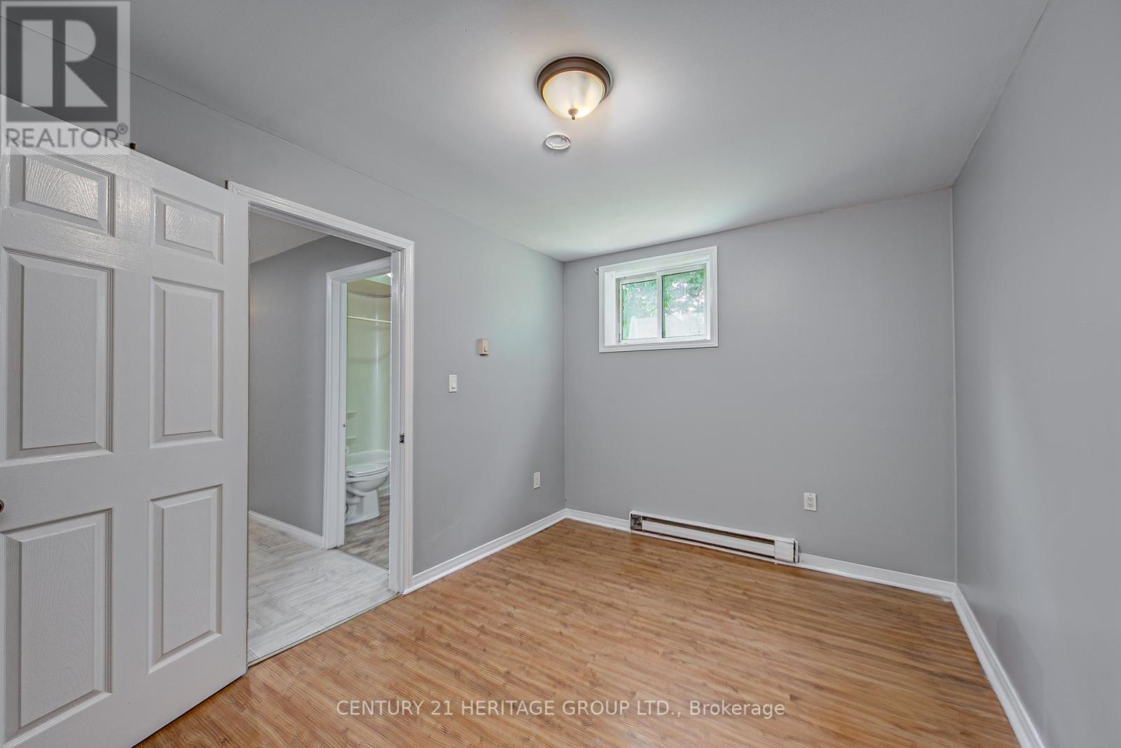 36 Puget Street, Barrie, Ontario  L4M 4N2 - Photo 27 - S12079596